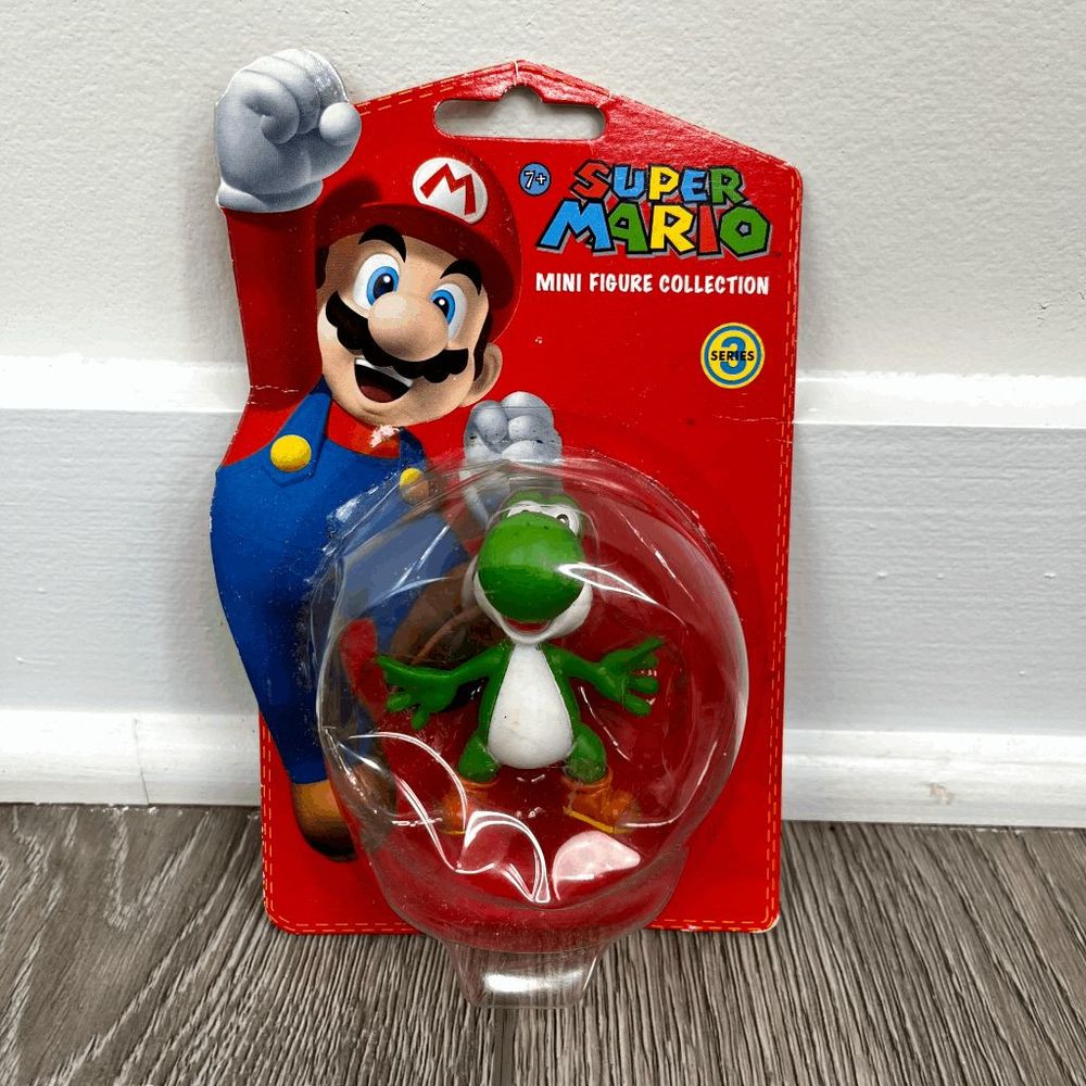 New Super Mario Series 3 Yoshi Vinyl Mini Figure
